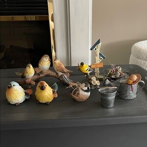 Bird Figurine Set